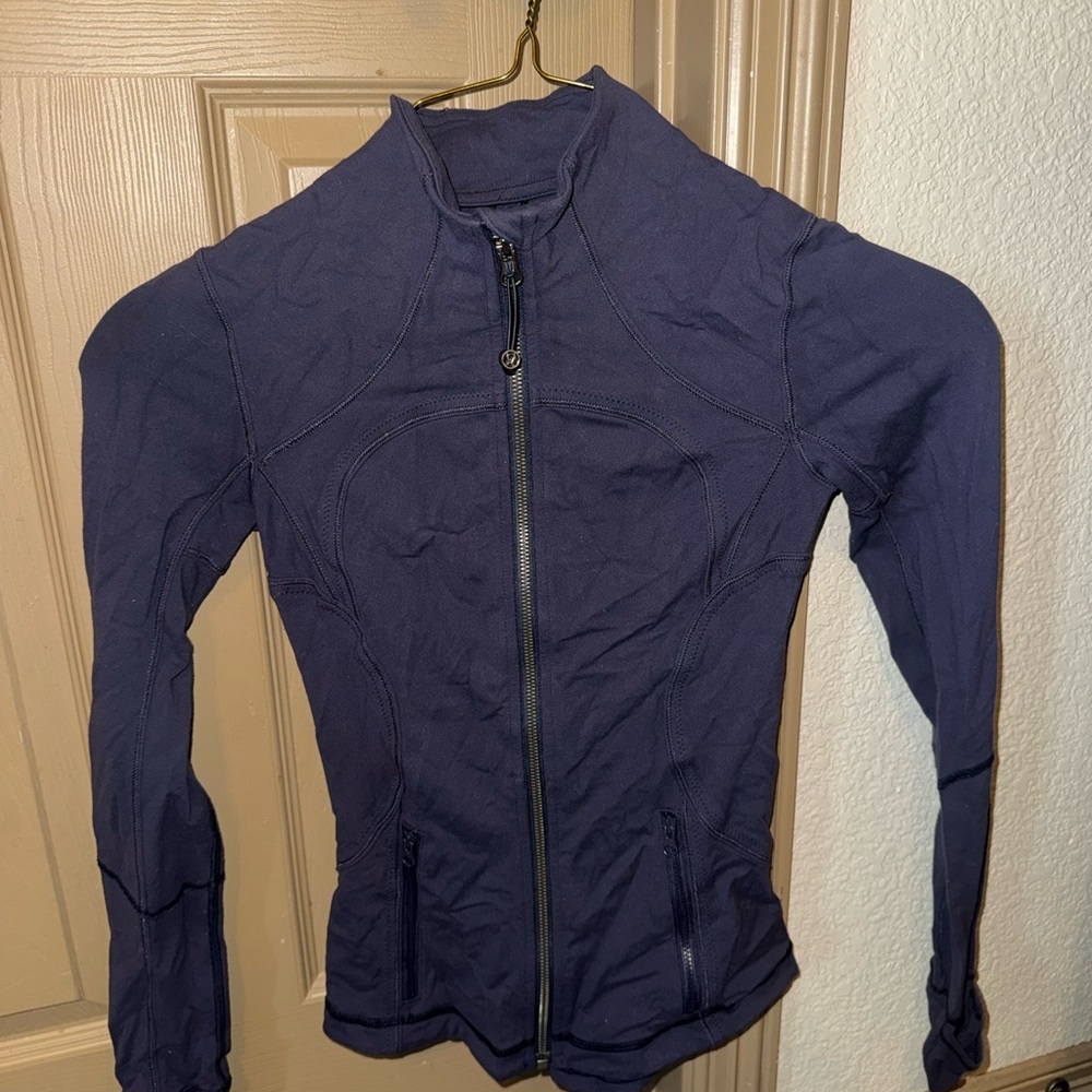 Lulu Lemon Women's Purple Zip Up Jacket